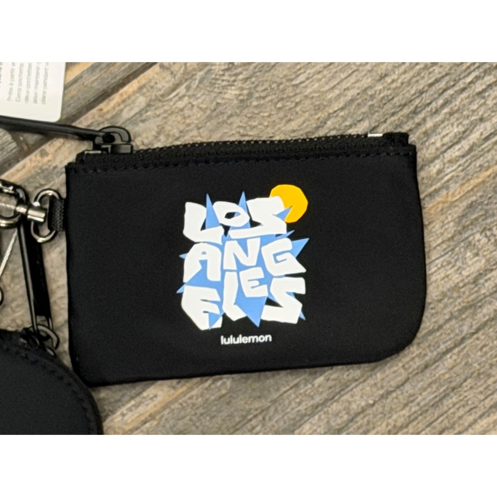 NWT Lululemon Dual Pouch Wristlet Los Angeles Black LW9FMGS Ipod Change Case - Picture 2 of 6